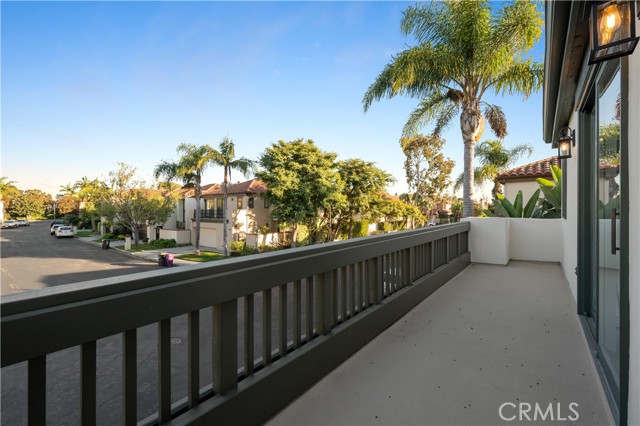 Detail Gallery Image 29 of 55 For 337 Avenida Granada, Long Beach,  CA 90814 - 3 Beds | 2/1 Baths