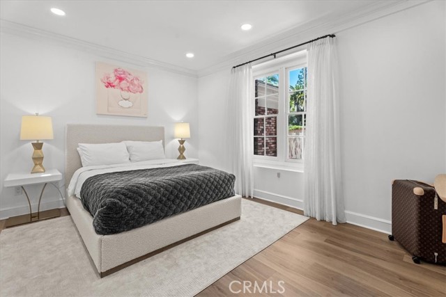 12303 Ridge Circle, Los Angeles CA: https://media.crmls.org/medias/0bcd0585-1de4-4af5-86cc-127ceca380cf.jpg