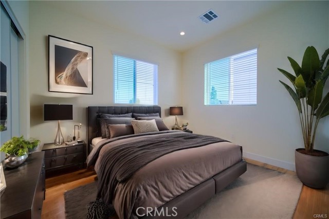 Detail Gallery Image 17 of 17 For 630 E Adams Bld, Los Angeles,  CA 90011 - 4 Beds | 2/1 Baths