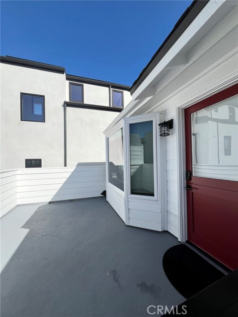 Detail Gallery Image 4 of 23 For 602 1/2 Narcissus Ave, Corona Del Mar,  CA 92625 - 2 Beds | 1 Baths