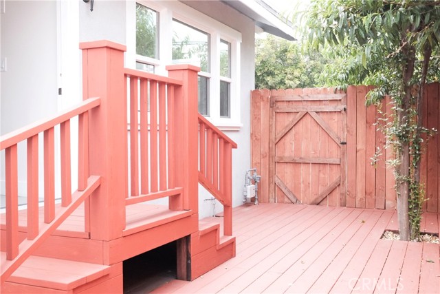 3222 E 10th Street, Long Beach CA: https://media.crmls.org/medias/0bcf9a52-b166-4a99-91d5-55f514c257ea.jpg