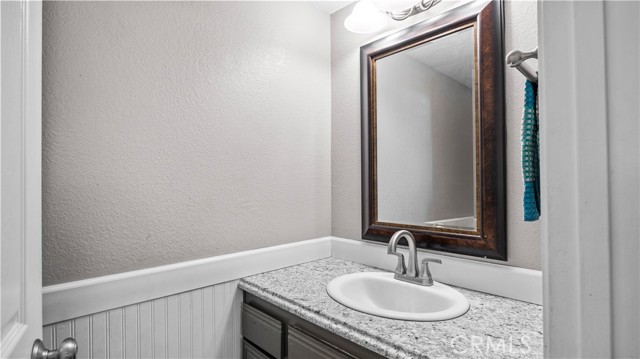 Detail Gallery Image 16 of 38 For 9141 Clay Canyon Dr, Corona,  CA 92883 - 3 Beds | 2/1 Baths