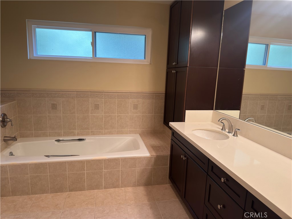 MLS #WS26163685 image #10
