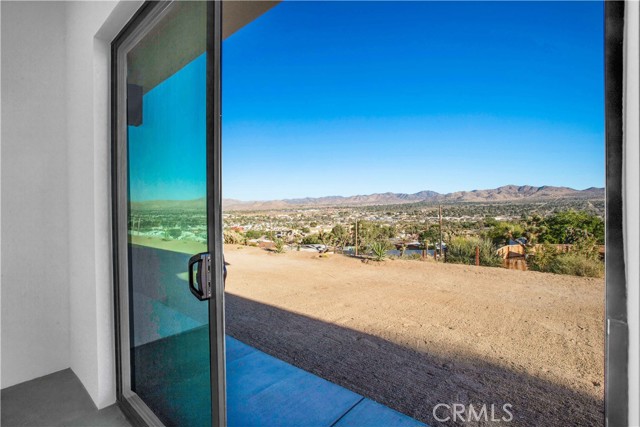 Detail Gallery Image 21 of 59 For 6879 Apache Trl, Yucca Valley,  CA 92284 - 3 Beds | 2 Baths