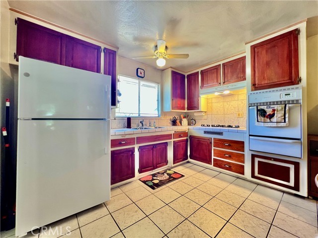 8675 Colorado Avenue, Riverside CA: https://media.crmls.org/medias/0bd2f04b-05f8-4a81-a639-5774061118e3.jpg
