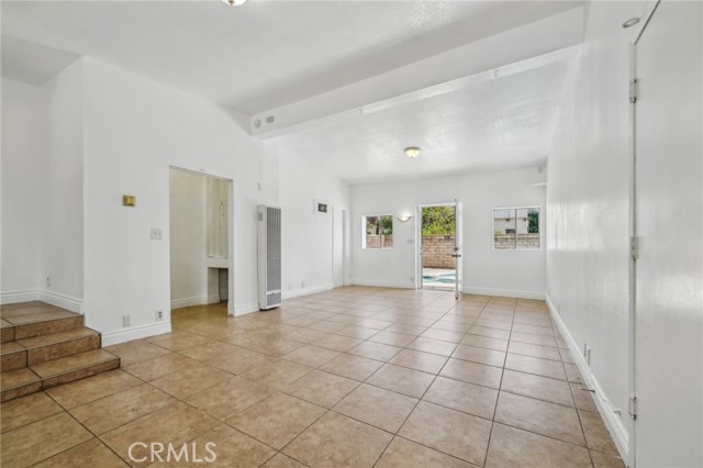 3098 N Arrowhead Avenue, San Bernardino CA: https://media.crmls.org/medias/0bd30d93-b480-42f5-8032-c895d1320db9.jpg