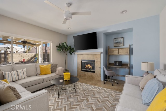 48674 Acropolis Street, Indio CA: https://media.crmls.org/medias/0bd313c7-20f8-4adc-aa59-0b5520dc48ae.jpg
