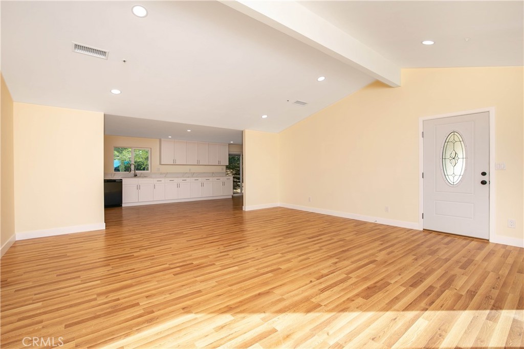 MLS #SR25268837 image #10