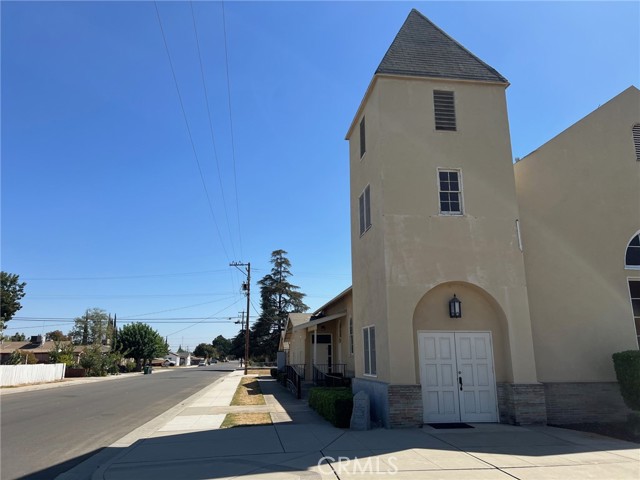 Image 1 of 21 For 601 Trinity Avenue