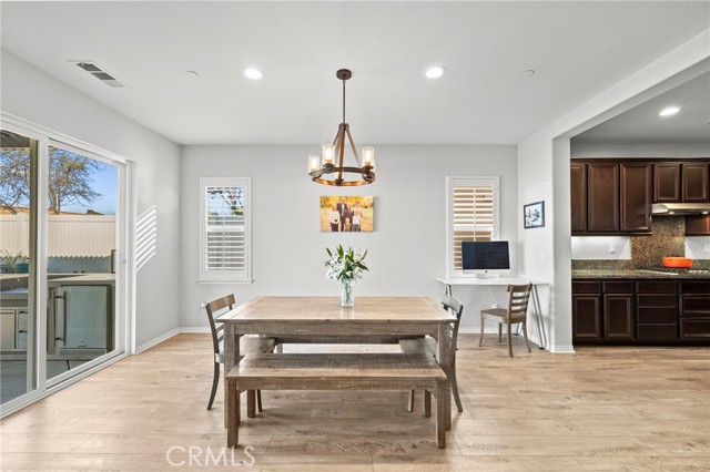 31570 Sweetwater Circle, Temecula CA: https://media.crmls.org/medias/0bd461c9-ebc1-43e1-8d85-12935eb15b5e.jpg