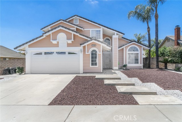 7480 Periwinkle Dr, Fontana, CA 92336