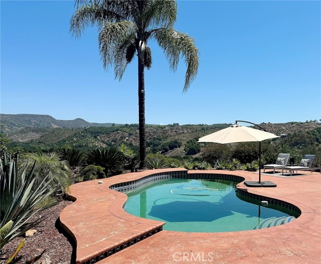 23192 De Anza Road, Temecula CA: https://media.crmls.org/medias/0bd48a6f-9728-4fbd-a66f-ac385e8835a9.jpg