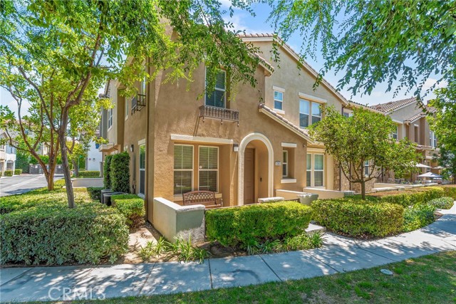 Detail Gallery Image 3 of 55 For 6363 Marbella Ln, Corona,  CA 91752 - 4 Beds | 2 Baths