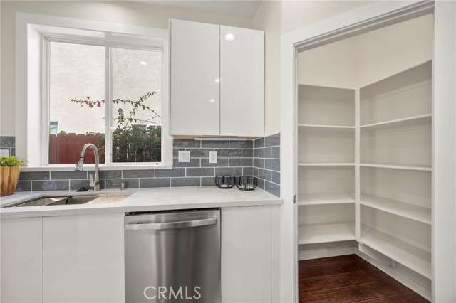 Detail Gallery Image 14 of 57 For 17533 Sagebrush Way, Carson,  CA 90746 - 3 Beds | 3 Baths