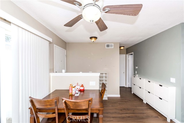 Detail Gallery Image 10 of 25 For 796 W Lambert #157,  La Habra,  CA 90631 - 1 Beds | 1 Baths