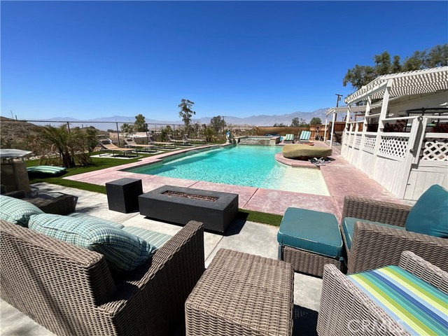 73405 Rask Road, Desert Hot Springs CA: https://media.crmls.org/medias/0bd5954b-0831-48b4-b18a-5e6b2afa9163.jpg