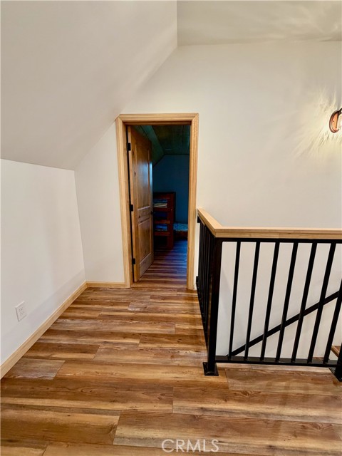 Detail Gallery Image 19 of 26 For 675 Pinnacle, Lake Arrowhead,  CA 92352 - 3 Beds | 2 Baths