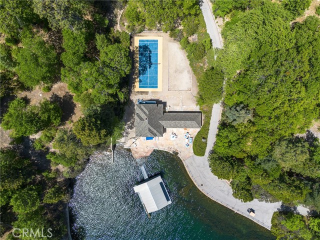 Detail Gallery Image 48 of 75 For 28641 North Shore Rd, Lake Arrowhead,  CA 92352 - 14 Beds | 11/1 Baths