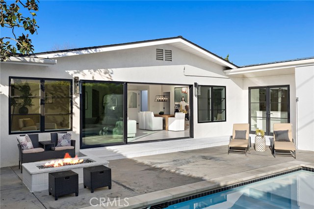 Detail Gallery Image 16 of 40 For 1924 Beryl Ln, Newport Beach,  CA 92660 - 4 Beds | 3/1 Baths