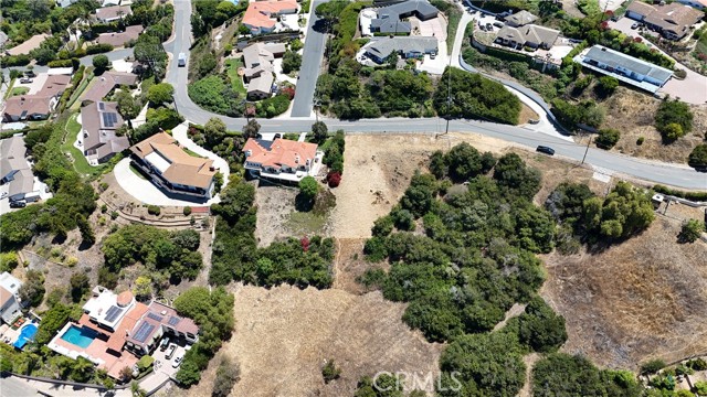 Detail Gallery Image 13 of 15 For 14 Bronco, Rancho Palos Verdes,  CA 90275 - 4 Beds | 4/1 Baths