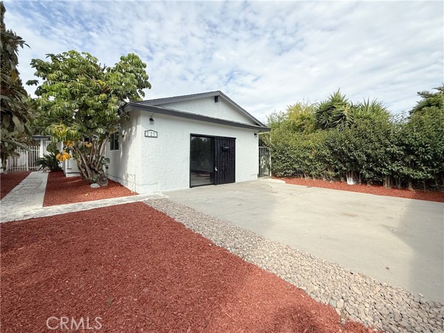 Detail Gallery Image 1 of 38 For 221 W 97th, Los Angeles,  CA 90003 - 4 Beds | 2 Baths