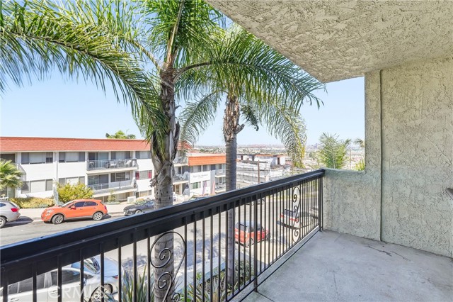 Detail Gallery Image 33 of 57 For 741 W 24th #2,  San Pedro,  CA 90731 - 2 Beds | 1 Baths