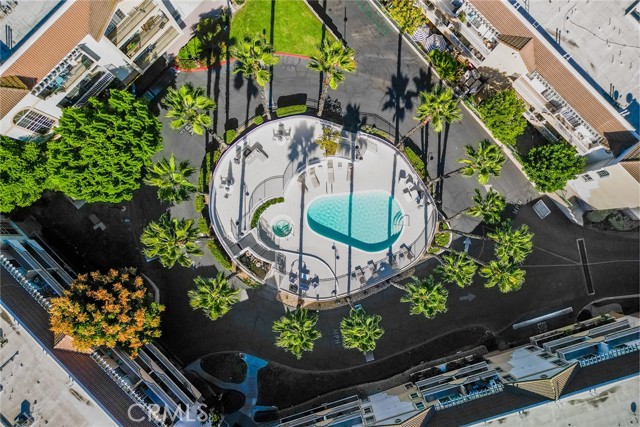 Detail Gallery Image 30 of 44 For 4755 Templeton St #2117,  Los Angeles,  CA 90032 - 2 Beds | 2 Baths