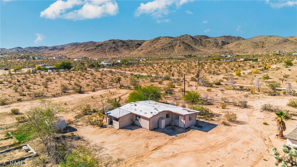 MLS #IV25243111 image #2