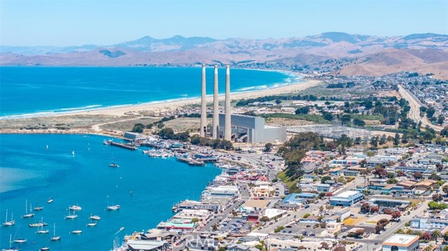750 Luisita Street, Morro Bay CA: https://media.crmls.org/medias/0bdb2fd5-cc3d-44de-994c-a25f5d75a64f.jpg