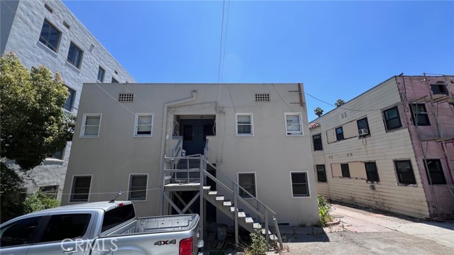 Detail Gallery Image 2 of 3 For 5969 Franklin Ave, Los Angeles,  CA 90028 - – Beds | – Baths