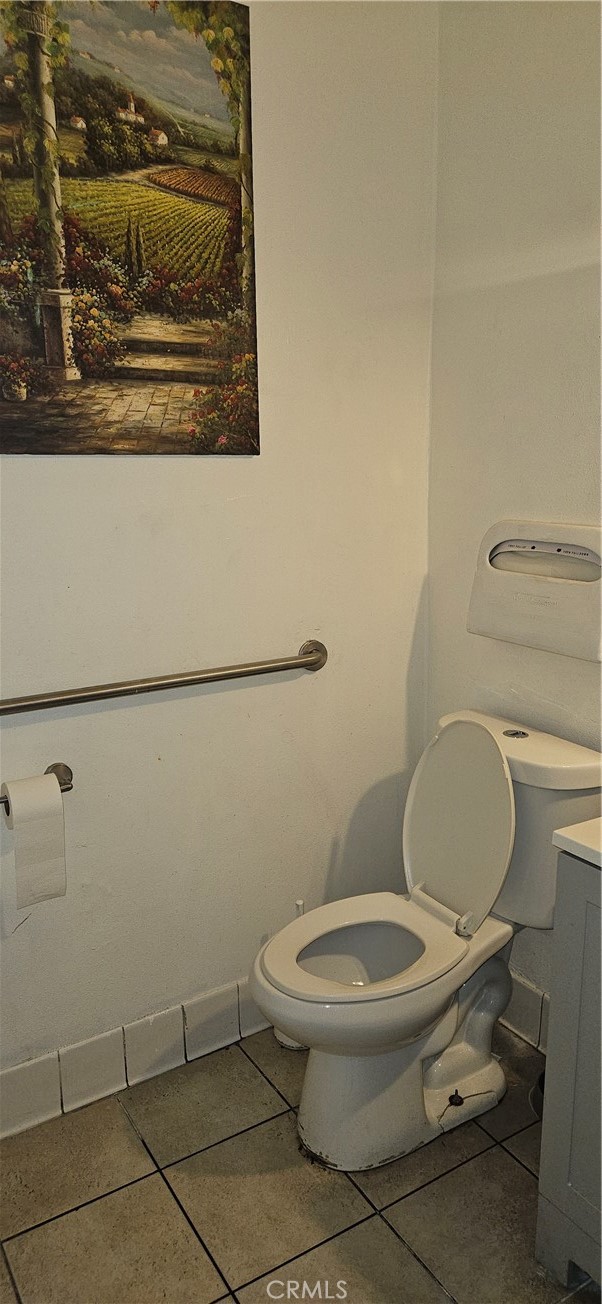 512 N Montebello Boulevard, Montebello CA: https://media.crmls.org/medias/0bdc1d37-ef69-4ba2-b024-675da6cfb8c3.jpg