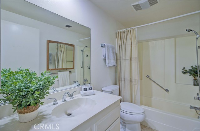 Detail Gallery Image 19 of 59 For 3033 via Vista #P,  Laguna Woods,  CA 92637 - 2 Beds | 2 Baths