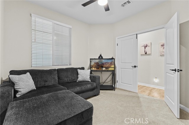 Image 20 of 36 For 718 Torrey Court