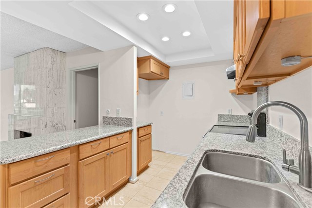 Detail Gallery Image 45 of 48 For 1401 Valley View Rd #215,  Glendale,  CA 91202 - 2 Beds | 2 Baths