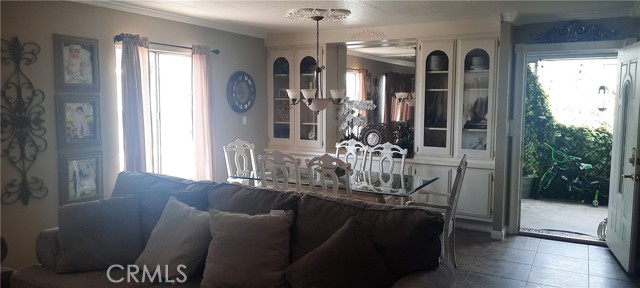 11050 BRYANT, Yucaipa CA: https://media.crmls.org/medias/0bde21e4-bd14-448f-8250-fcdda32c32c4.jpg