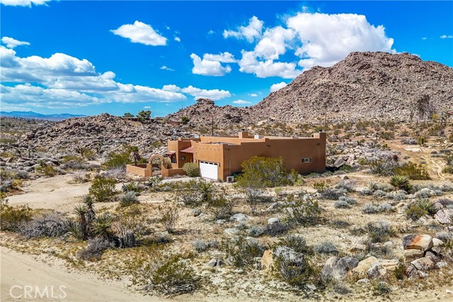 Detail Gallery Image 1 of 1 For 62628 Turtle Rd, Joshua Tree,  CA 92252 - 3 Beds | 2 Baths