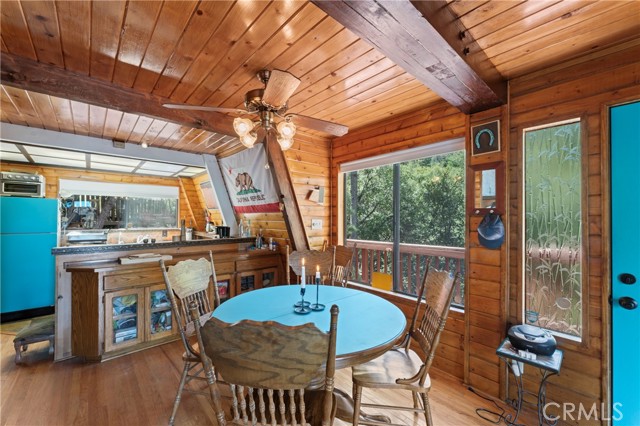 1320 Woodland Drive, Pine Mountain Club CA: https://media.crmls.org/medias/0bde67f4-56f9-486e-ae86-1f0a3759a3c8.jpg