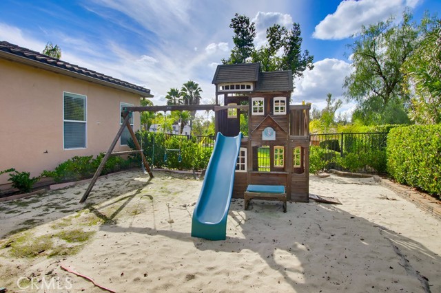 26161 Wyndemere Court, Escondido CA: https://media.crmls.org/medias/0bdfd65d-f6d2-43a2-93ff-25b3d5fefb88.jpg