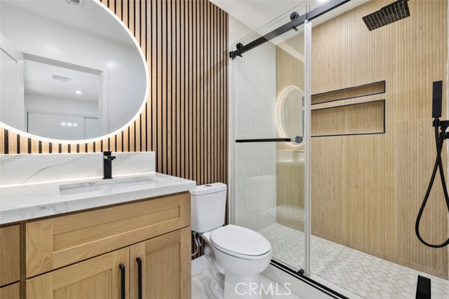 Detail Gallery Image 21 of 38 For 22306 Marlin Pl, Canoga Park,  CA 91303 - 4 Beds | 3 Baths