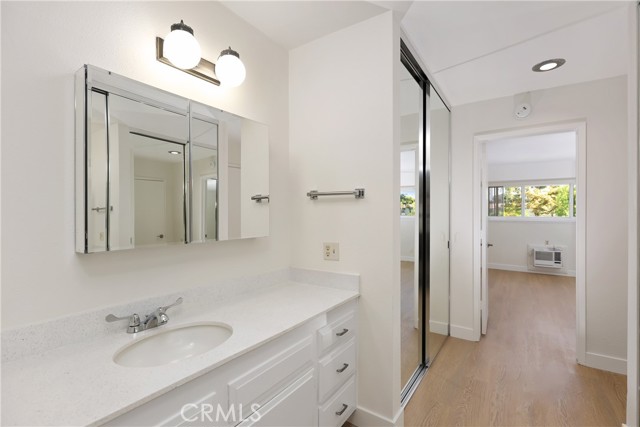 Detail Gallery Image 12 of 19 For 2386 via Mariposa 2b,  Laguna Woods,  CA 92637 - 2 Beds | 2 Baths