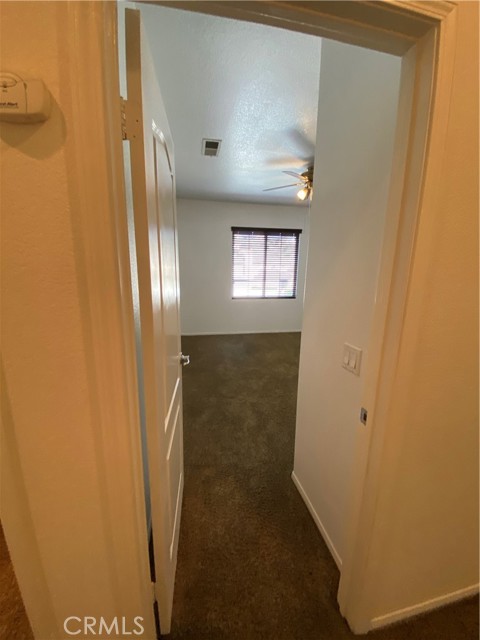 5505 Sunset Ridge Drive, Jurupa Valley CA: https://media.crmls.org/medias/0be0b2bc-b563-4c90-a26d-c3c3f8726887.jpg