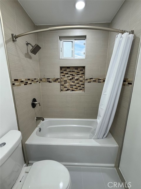 Detail Gallery Image 33 of 33 For 317 W 76th #1,  Los Angeles,  CA 90003 - 2 Beds | 1 Baths