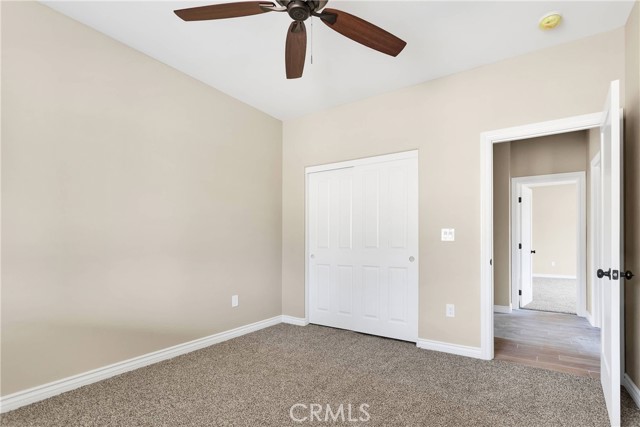 Detail Gallery Image 13 of 15 For 15523 Laguna Seca Dr, Apple Valley,  CA 92307 - 4 Beds | 2 Baths