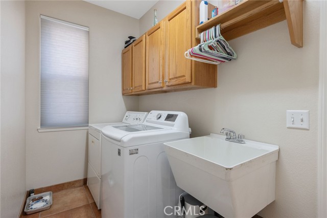 Detail Gallery Image 31 of 75 For 6030 W Country Ct, Visalia,  CA 93277 - 4 Beds | 2/1 Baths