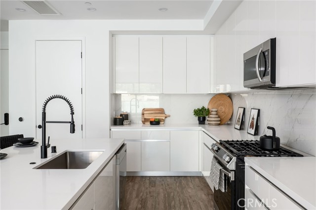 Detail Gallery Image 5 of 24 For 118 Astronaut Ellison S Onizuka Street #311,  Los Angeles,  CA 90012 - 1 Beds | 1 Baths