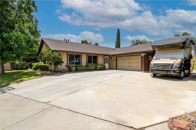 2625 Kirkwood Court photo 3