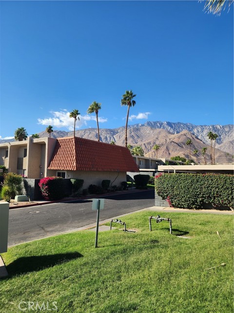 Image 4 of 41 For 2286 Indian Canyon Drive F