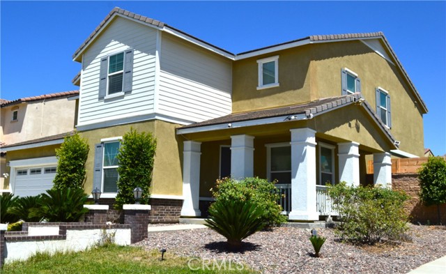 Detail Gallery Image 3 of 58 For 17026 Schneider St, Fontana,  CA 92336 - 5 Beds | 4 Baths