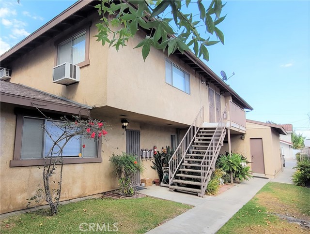 2204 Orange Grove Avenue, Alhambra CA: https://media.crmls.org/medias/0be41ce7-05ac-490e-90d7-61632775d796.jpg