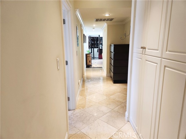 Detail Gallery Image 33 of 33 For 5732 Wallis Ln, Woodland Hills,  CA 91367 - 4 Beds | 2/1 Baths